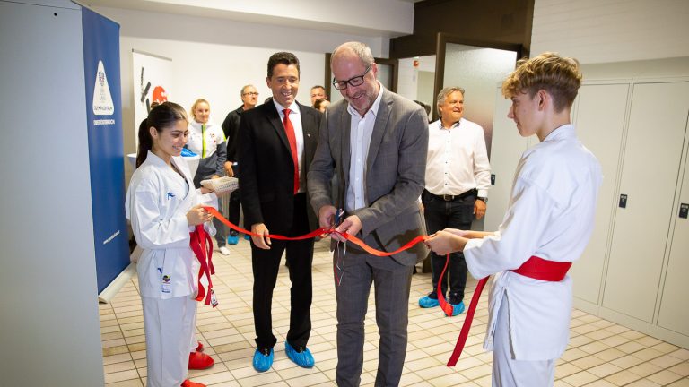 Karateraum im Olympiazentrum Linz eröffnet